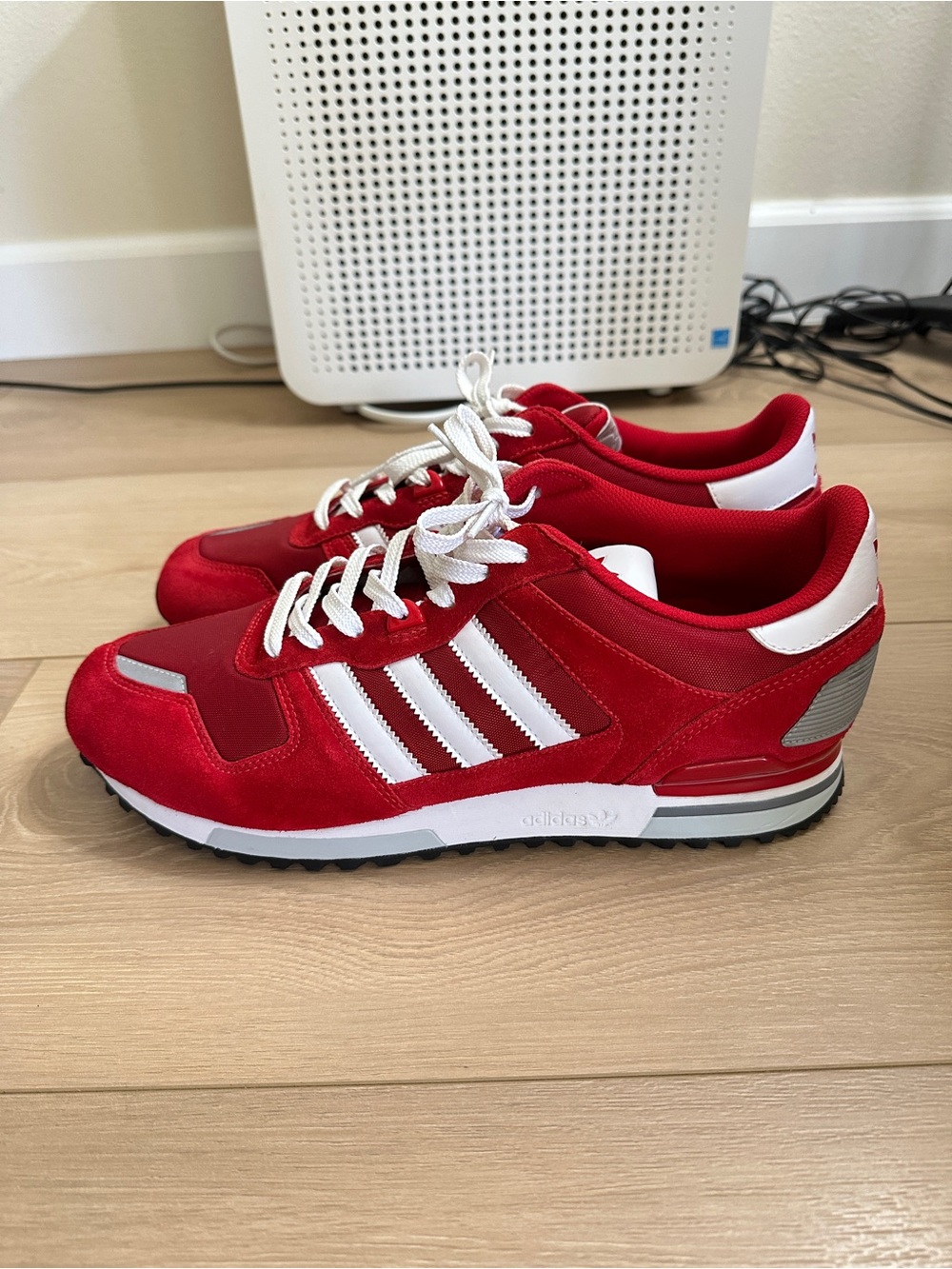 Adidas ZX 700 U43327 Men’s Size 11.5